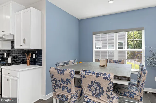 $799,997 | 5018 Birch Leaf Circle, Fredericksburg, VA 22407