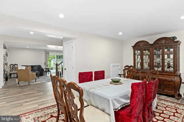 a sign on the side of the road