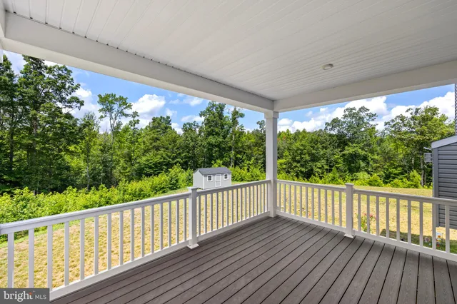 $799,997 | 5018 Birch Leaf Circle, Fredericksburg, VA 22407