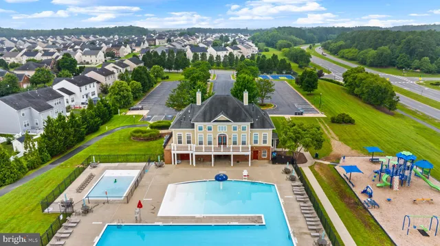 $799,997 | 5018 Birch Leaf Circle, Fredericksburg, VA 22407