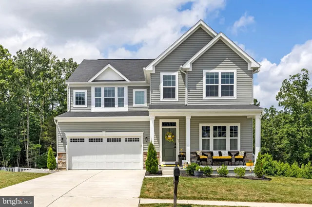 $799,997 | 5018 Birch Leaf Circle, Fredericksburg, VA 22407