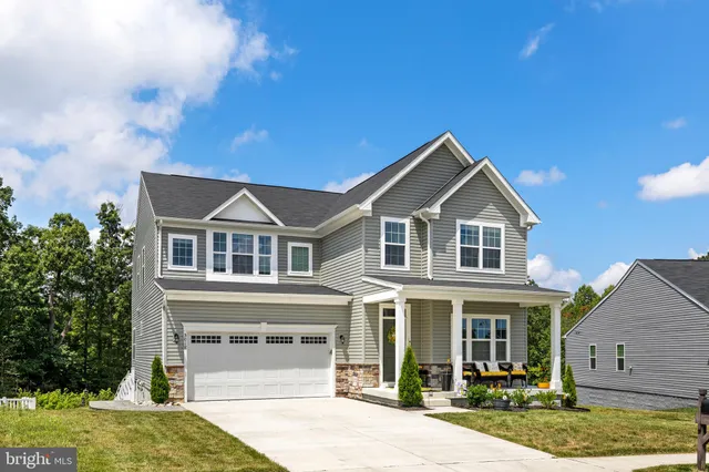 $799,997 | 5018 Birch Leaf Circle, Fredericksburg, VA 22407