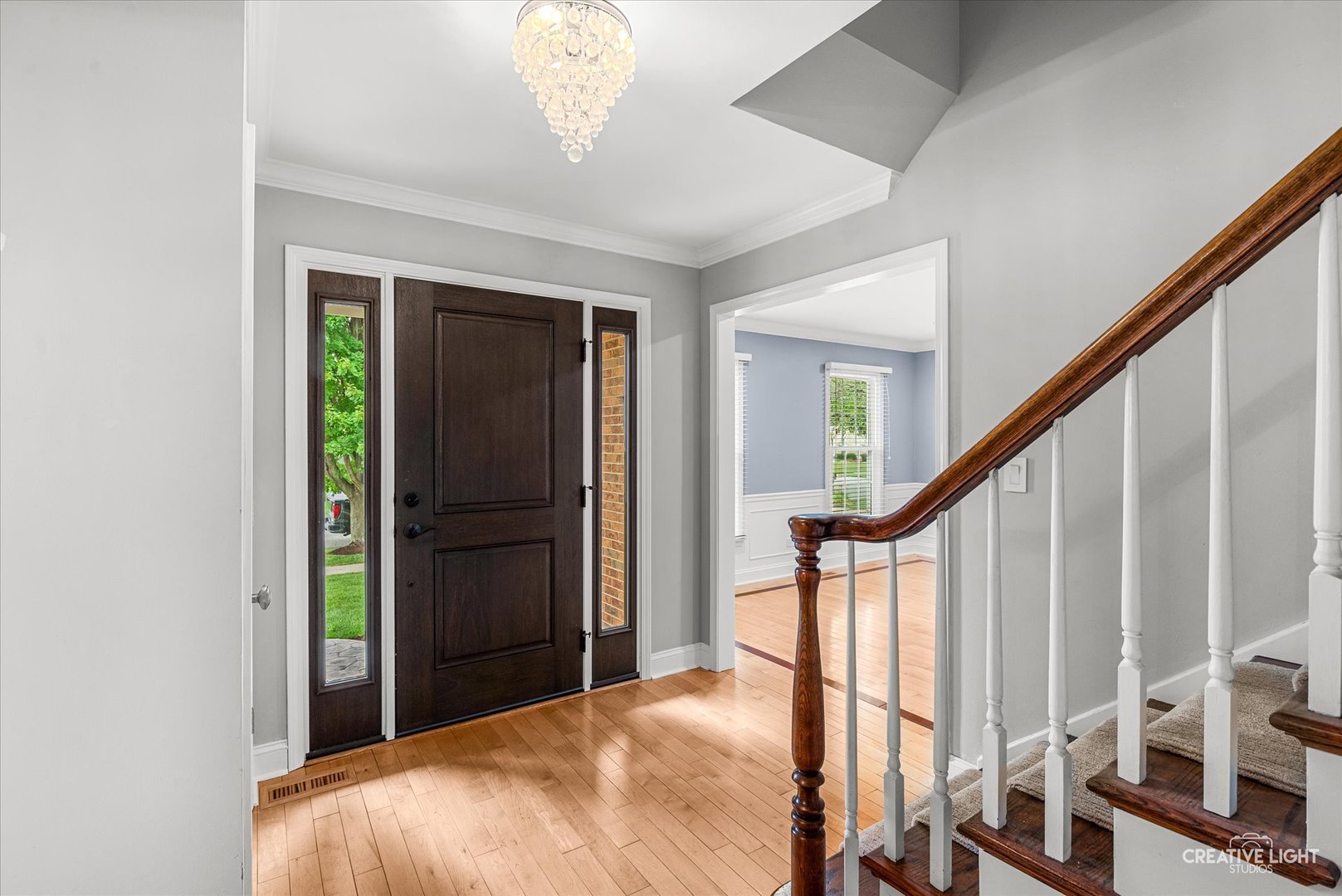 2476 Barkdoll Road Naperville, IL 60565 - Photo 3 of 31 Gallery Image 3