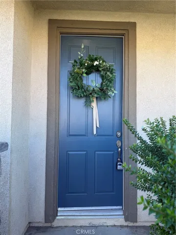 a view of a entryway