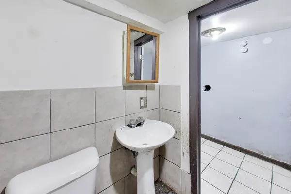 $169,900 | 1649 North Latrobe Avenue, Chicago, IL 60639