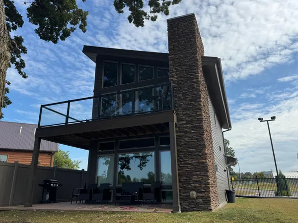 $542,000 | 445 Lake Avenue, Unit 101, Fairmont, MN 56031