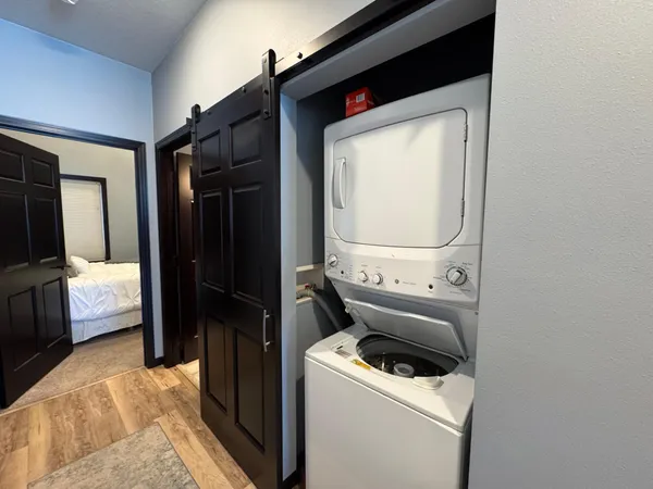 $542,000 | 445 Lake Avenue, Unit 101, Fairmont, MN 56031