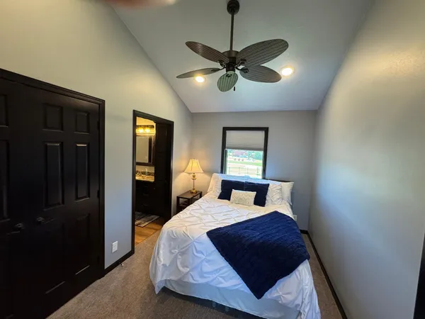 $542,000 | 445 Lake Avenue, Unit 101, Fairmont, MN 56031