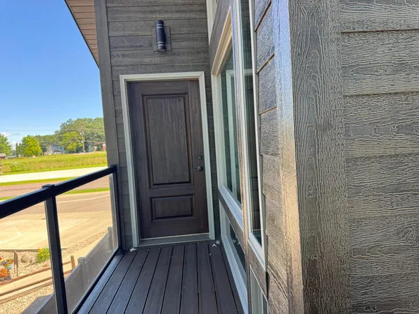 $542,000 | 445 Lake Avenue, Unit 101, Fairmont, MN 56031