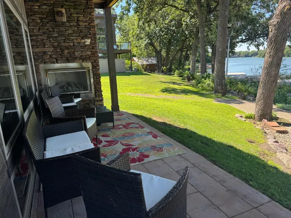 $542,000 | 445 Lake Avenue, Unit 101, Fairmont, MN 56031