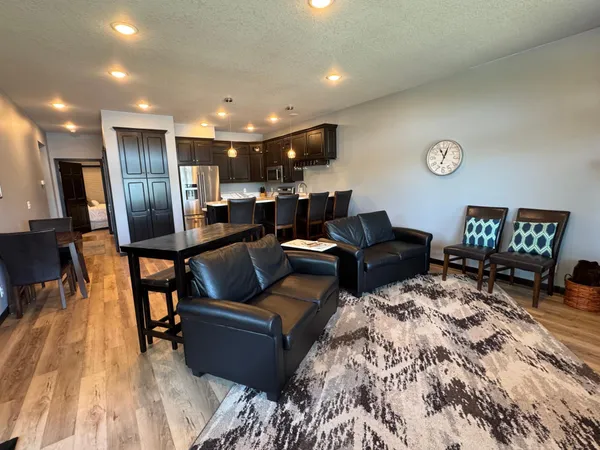 $542,000 | 445 Lake Avenue, Unit 101, Fairmont, MN 56031