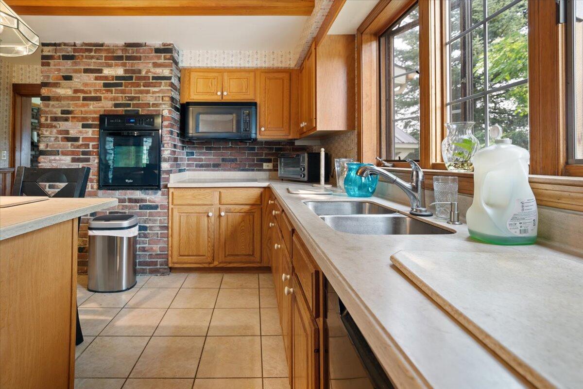 209 Highway 133 Winthrop, ME 04364 - Photo 20 of 65 32-209 ME-133_Winthrop_ME-26