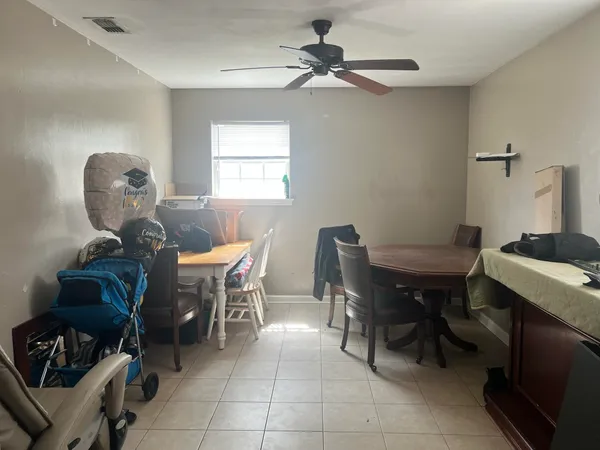 $2,800 | 2633 West Mission Road, Tallahassee, FL 32304