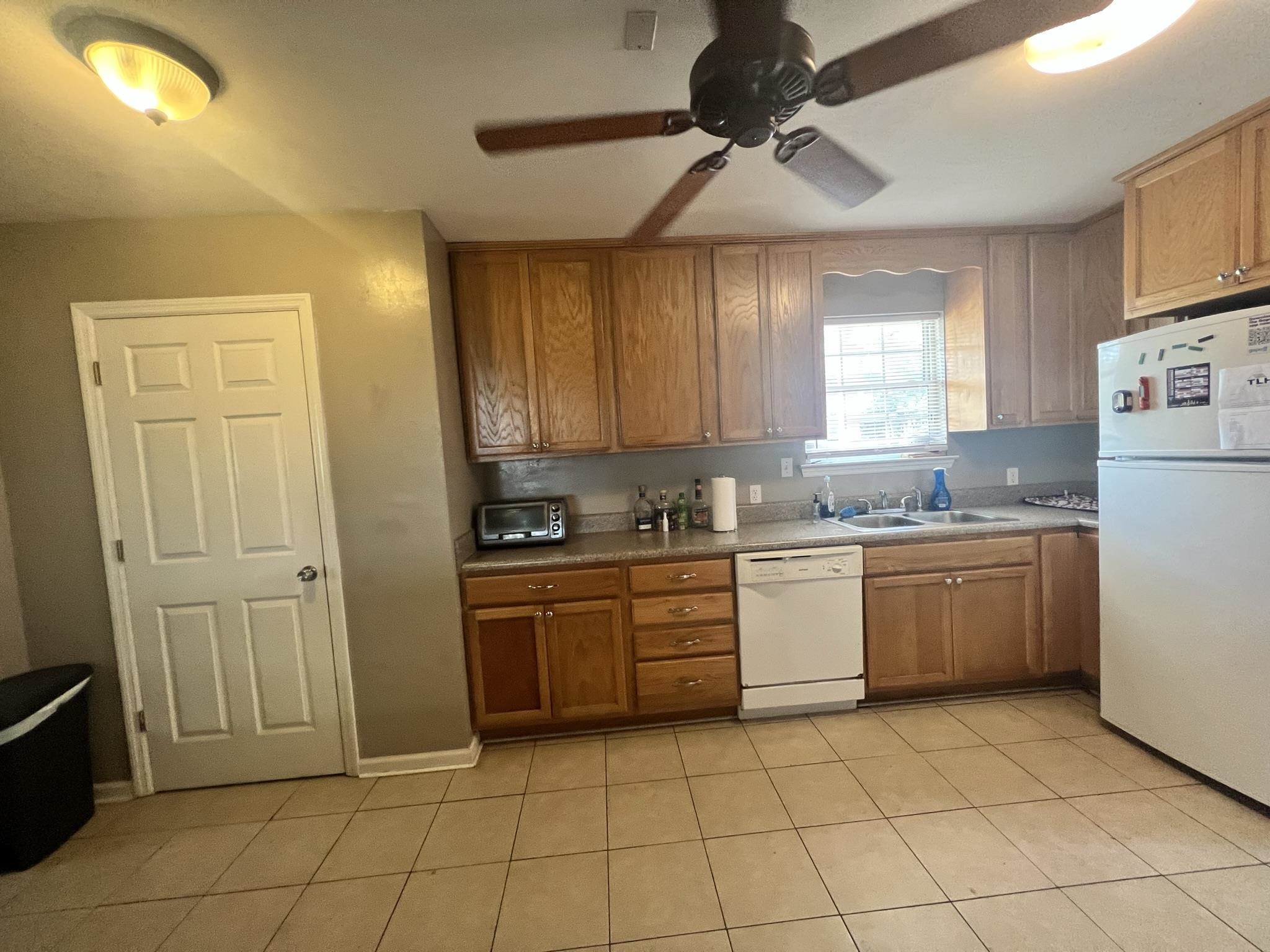 2633 West Mission Road Tallahassee, FL 32304 - Photo 5 of 22