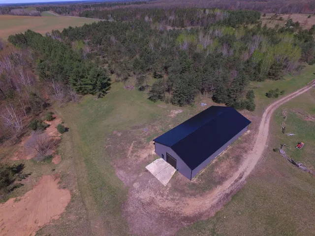 $209,900 | W9991 Ade Road, Crivitz, WI 54114