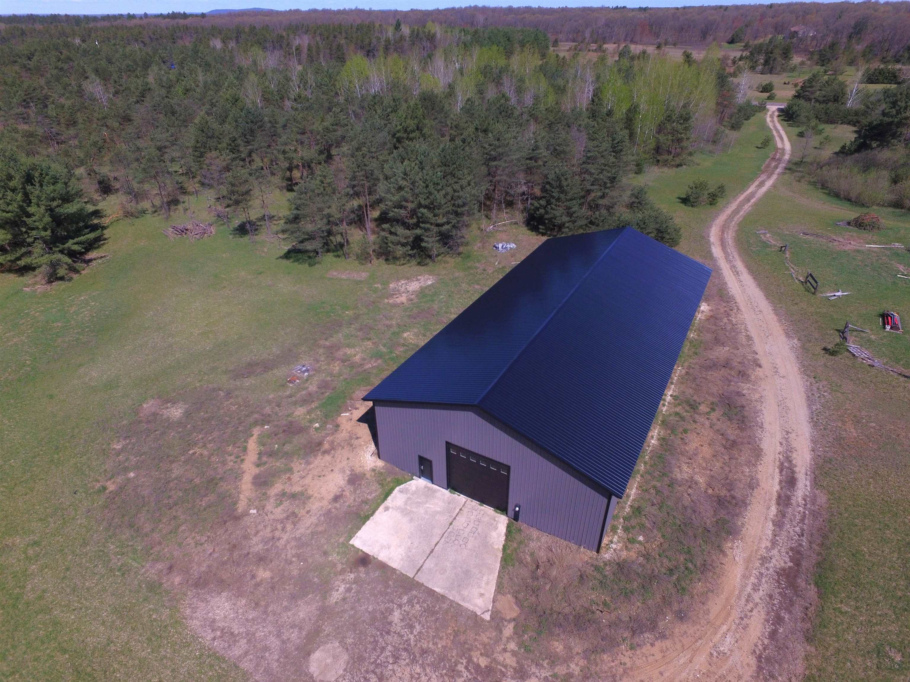 W9991 Ade Road Crivitz, WI 54114 - Photo 12 of 14