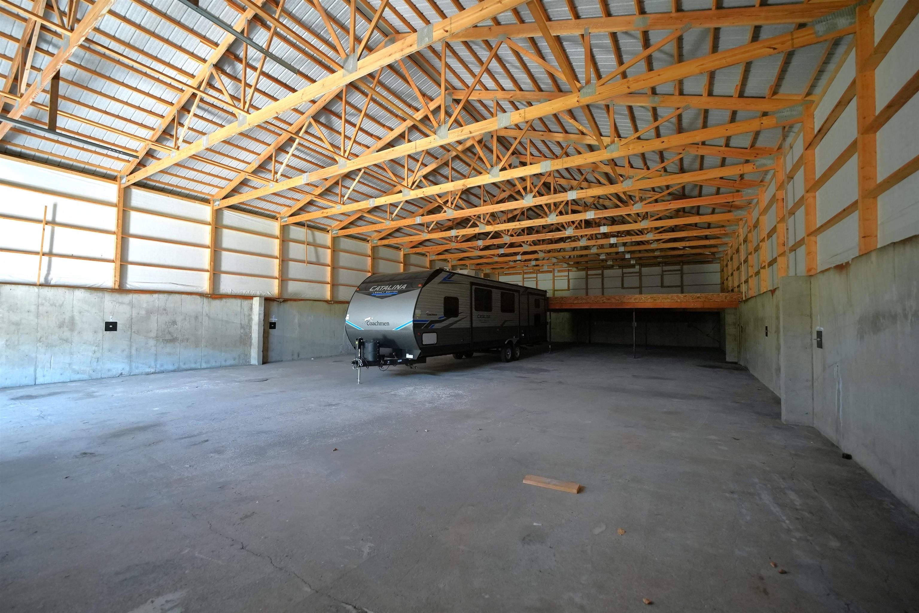 W9991 Ade Road Crivitz, WI 54114 - Photo 2 of 14