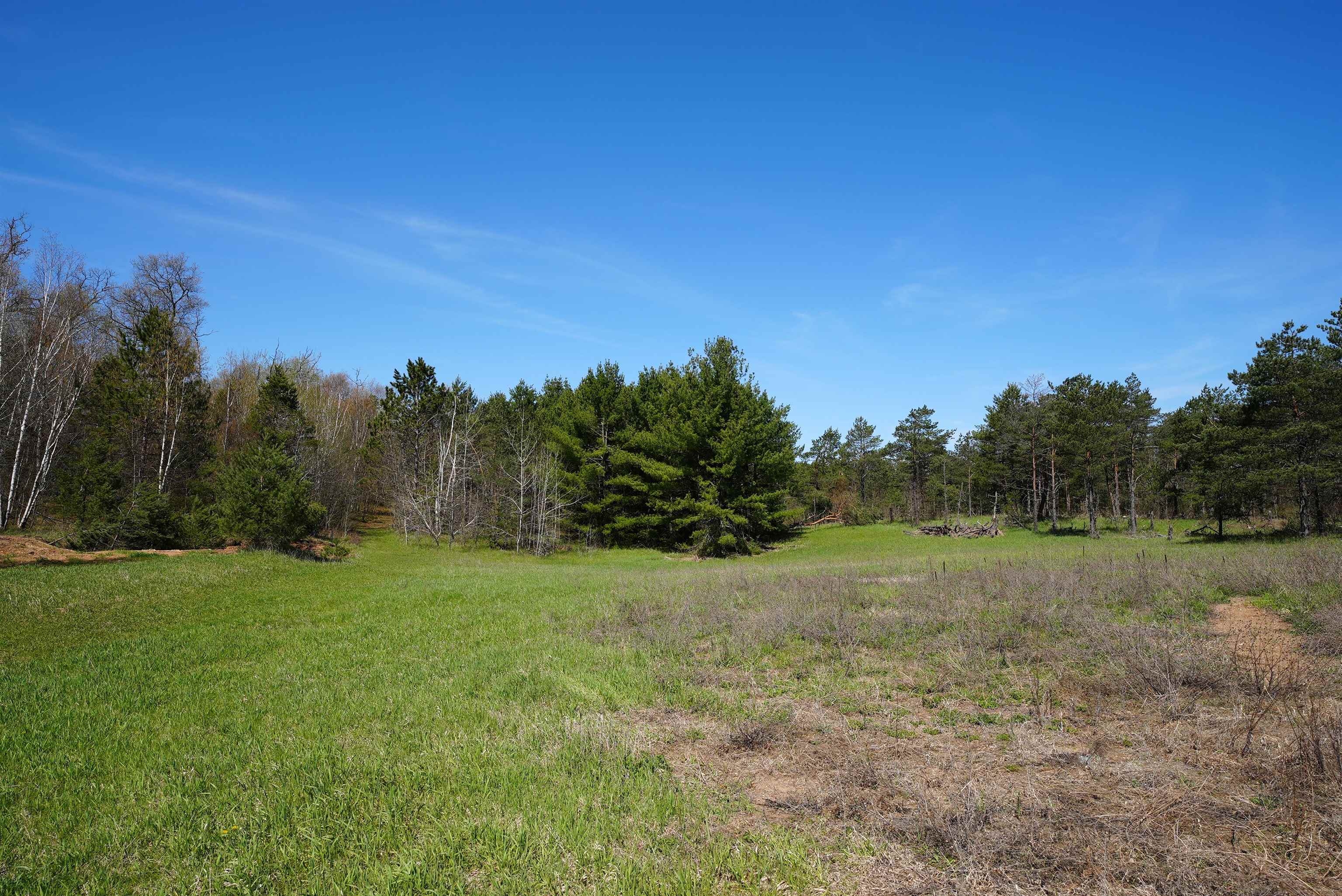 W9991 Ade Road Crivitz, WI 54114 - Photo 10 of 14