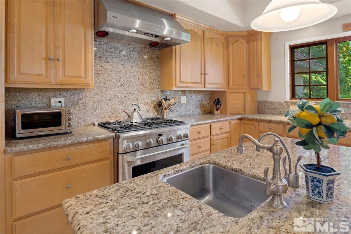 5775 Clarens Court Reno, NV 89511 - Photo 10 of 40 Photo 10