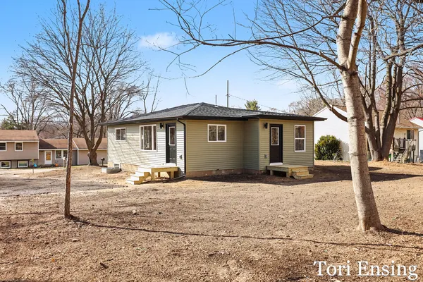 $275,000 | 914 North Edgewood Street, Greenville, MI 48838