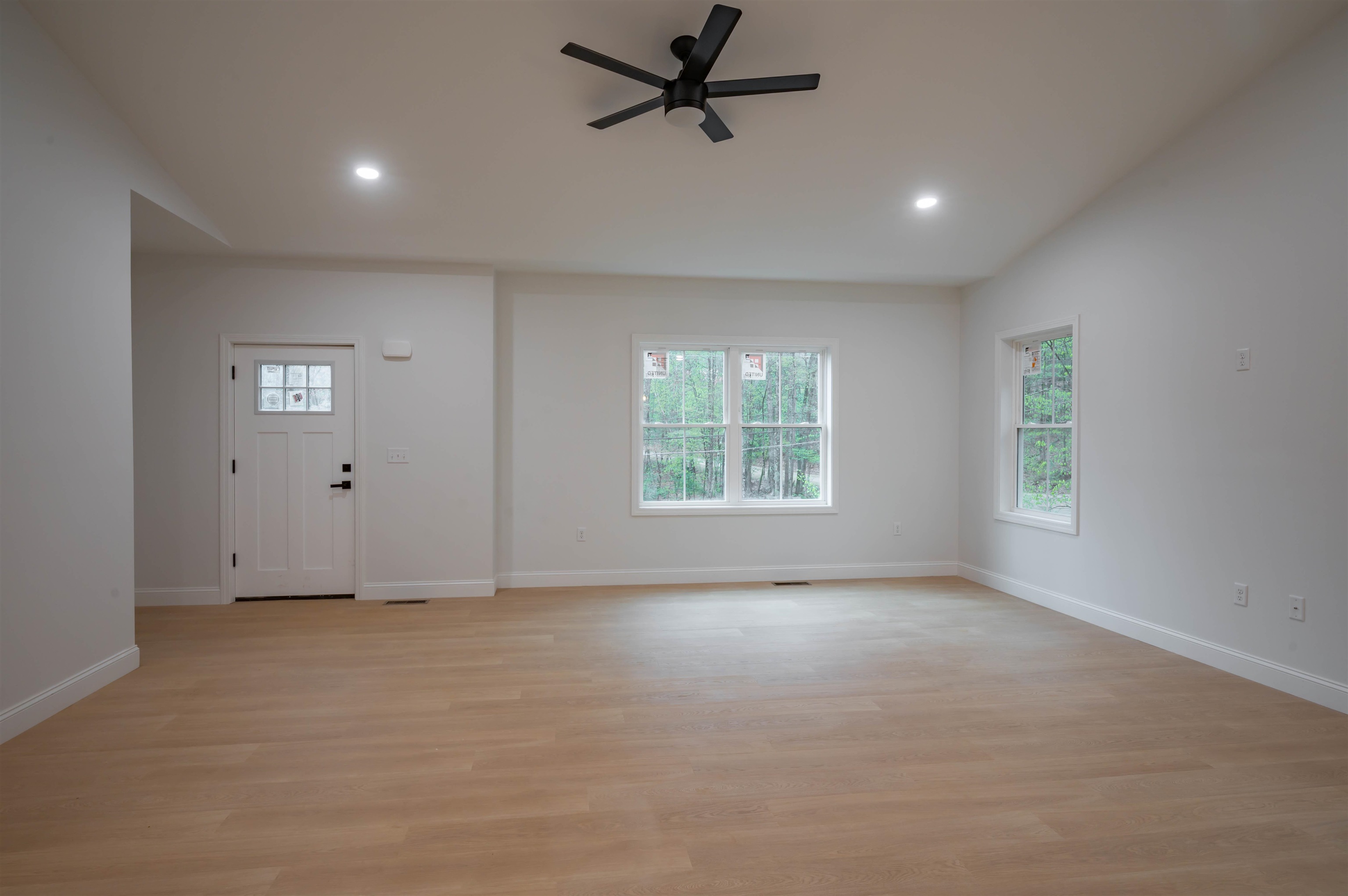 22 Pinepark Drive Barnstead, NH 03218 - Photo 7 of 36