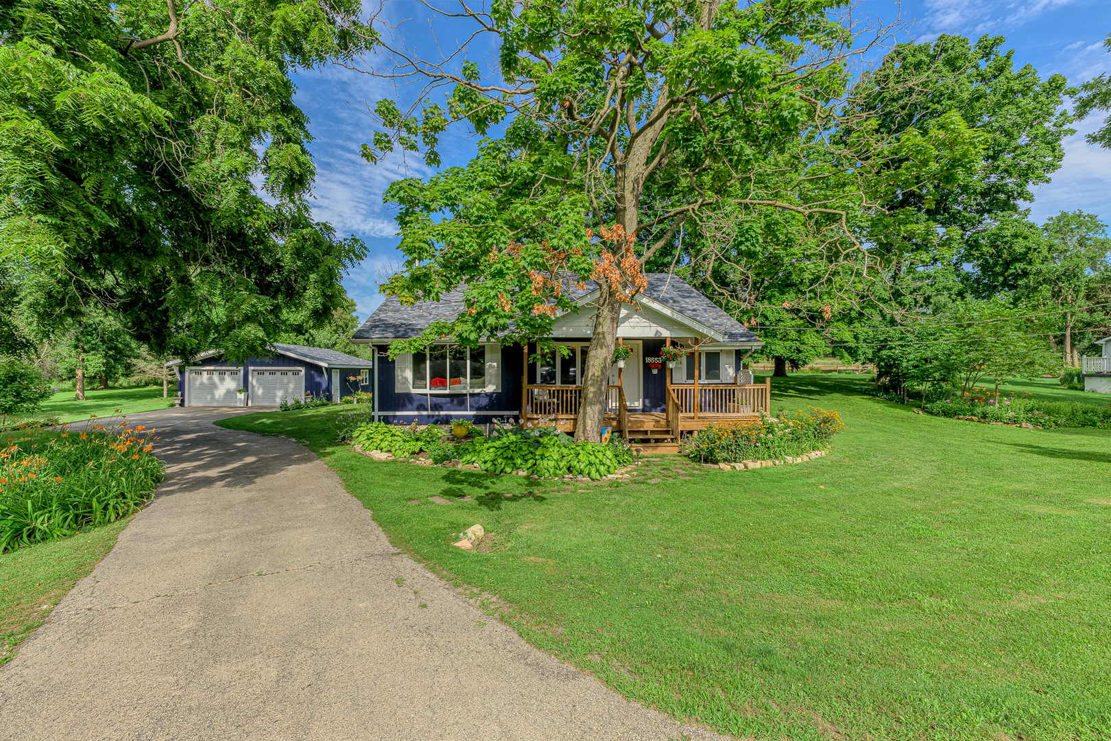 18553 Hickory Street Mokena, IL 60448 - Photo 1 of 19