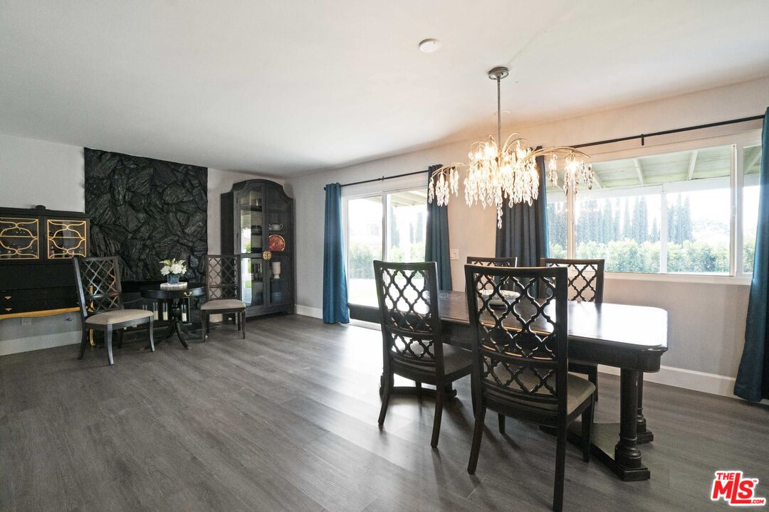 997 West Fromer Street Rialto, CA 92376 - Photo 15 of 39 Gallery Image 15