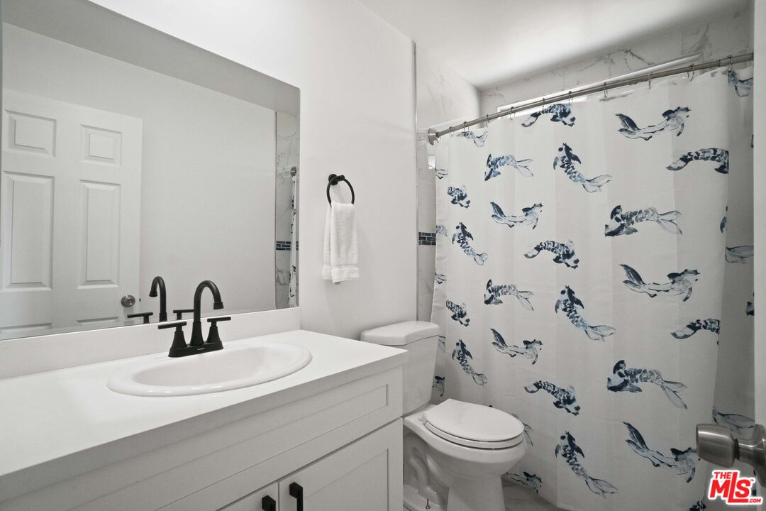 997 West Fromer Street Rialto, CA 92376 - Photo 30 of 39 Gallery Image 30