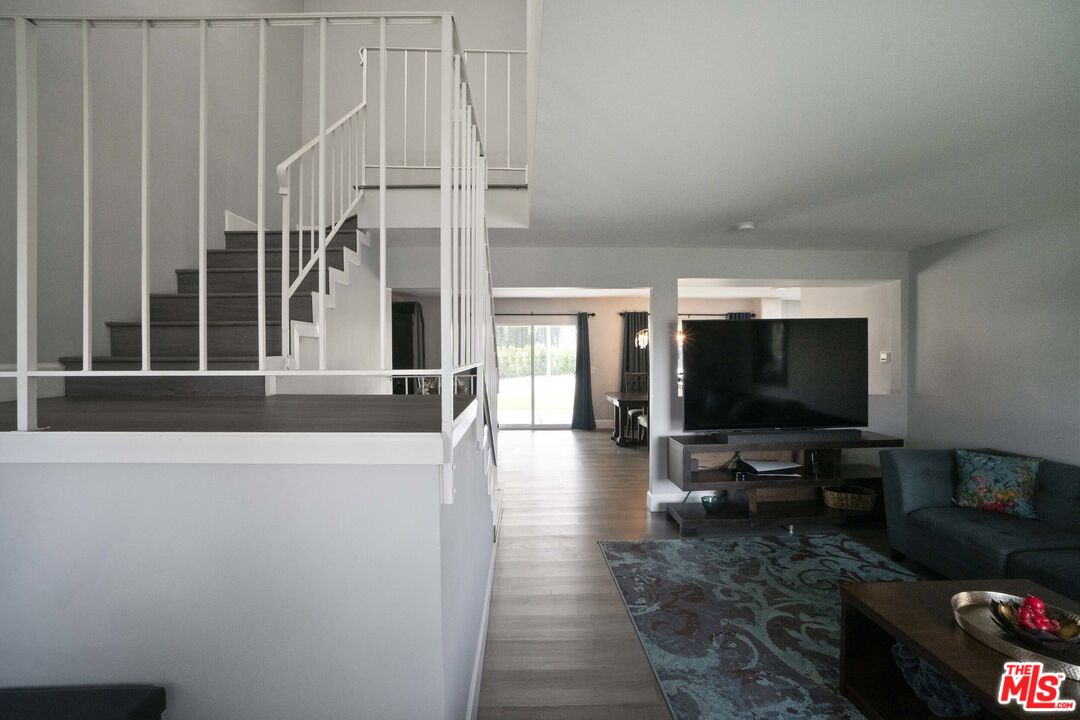 997 West Fromer Street Rialto, CA 92376 - Photo 6 of 39 Gallery Image 6