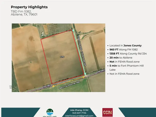 a picture of a bench in front of a building