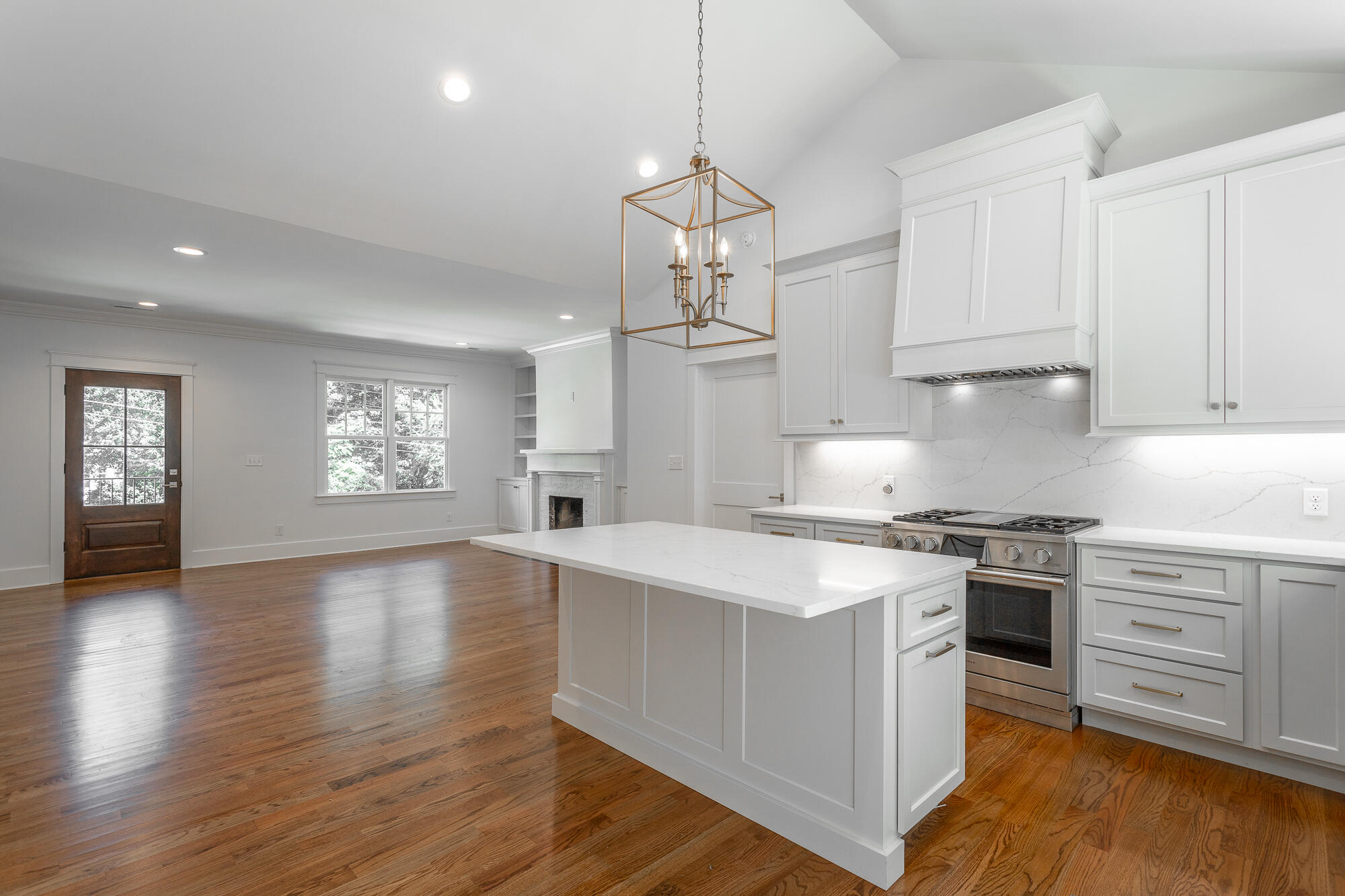 1302 Lawrence Road Chattanooga, TN 37405 - Photo 8 of 29 1302 Lawrence Road HD-10
