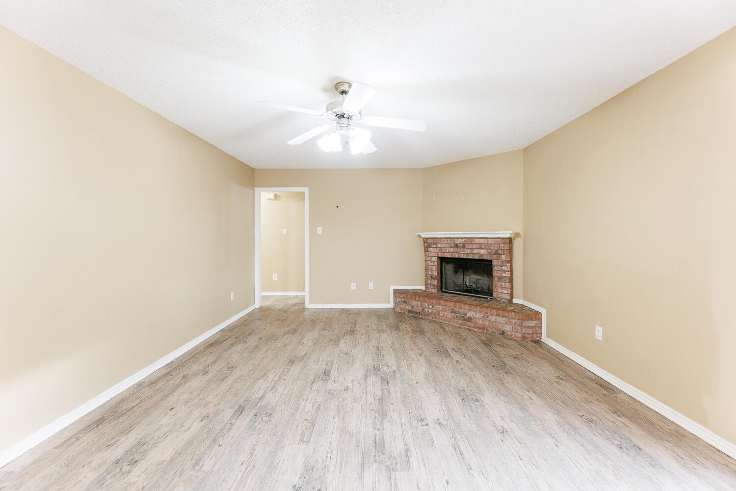 2804 106th Street Lubbock, TX 79423 - Photo 12 of 52 2804 106th-5