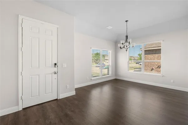 $2,750 | 214 Garden Grove Drive, Waxahachie, TX 75165