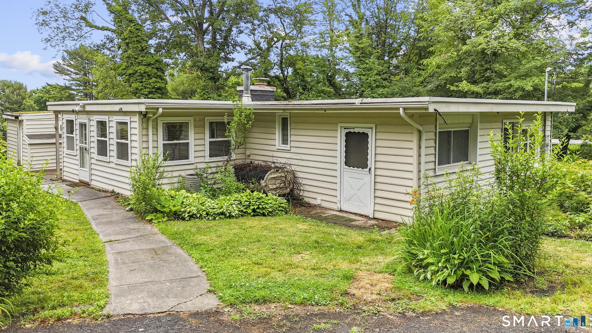 51 Orchard Hill Road Branford, CT 06405 - Photo 4 of 39