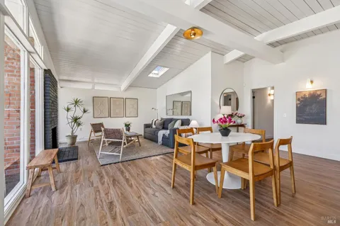 $1,395,000 | 384 Hibiscus Way, San Rafael, CA 94903