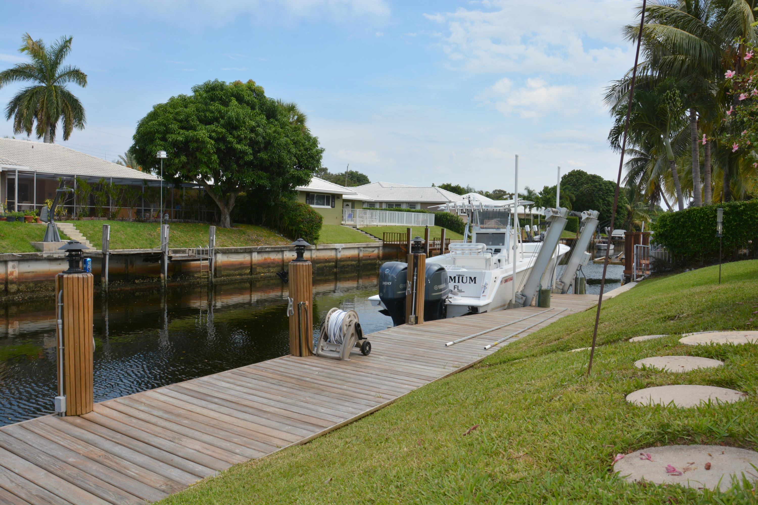 990 Tamarind Way Boca Raton, FL 33486 - Photo 11 of 12 Dock