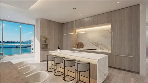 $3,068,000 | 223 Golden Gate Point, Unit 5C, Sarasota, FL 34236