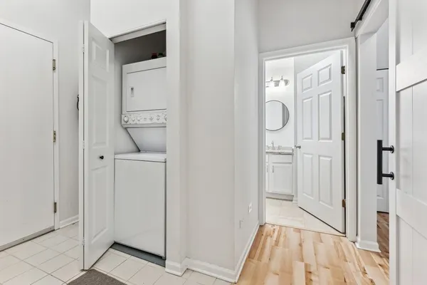 $2,700 | 400 West Ontario Street, Unit 608, Chicago, IL 60654