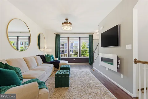 $420,000 | 621 Ravenwood Drive, Glen Burnie, MD 21060