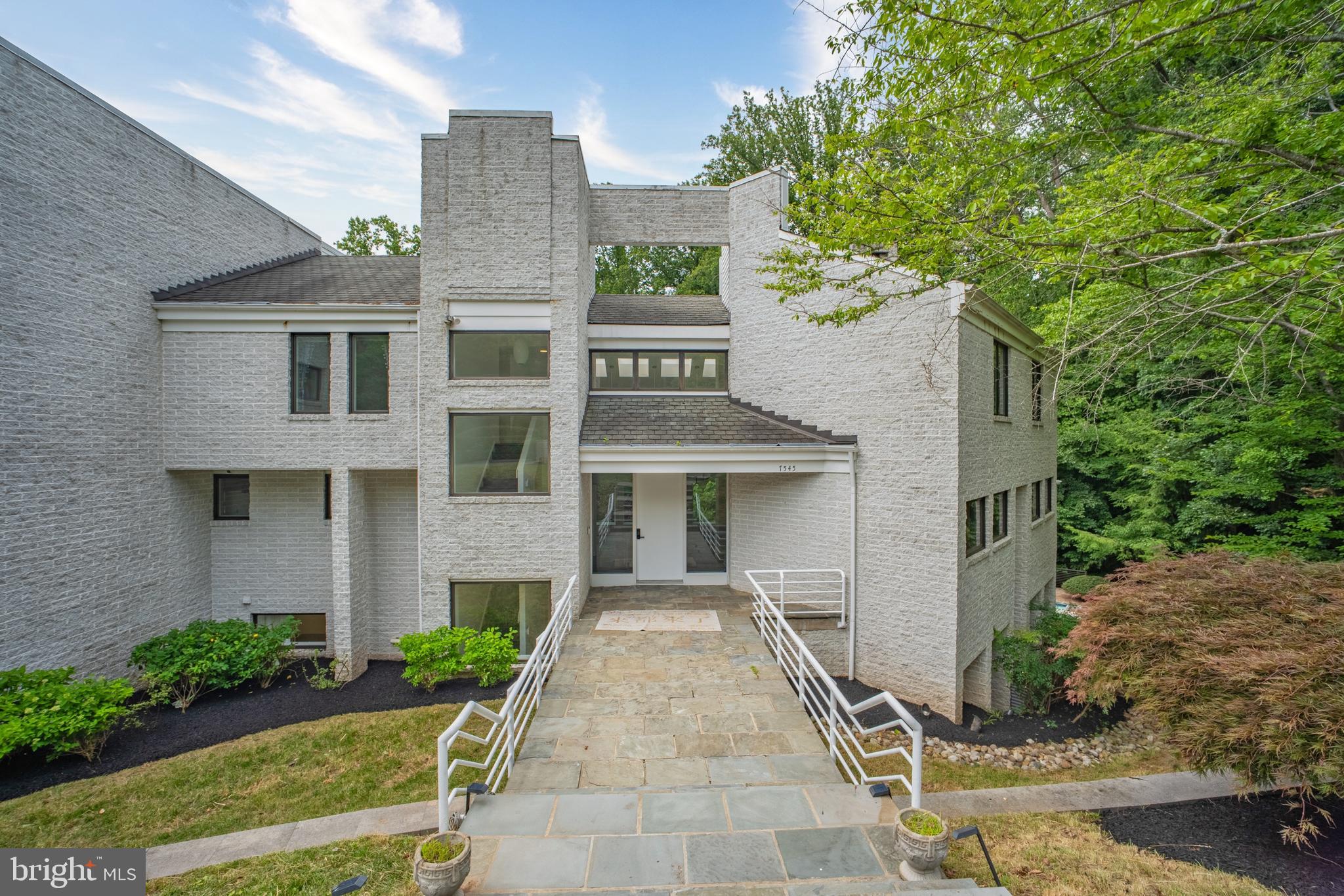 7545 Potomac Fall Road McLean, VA 22102 - Photo 82 of 89
