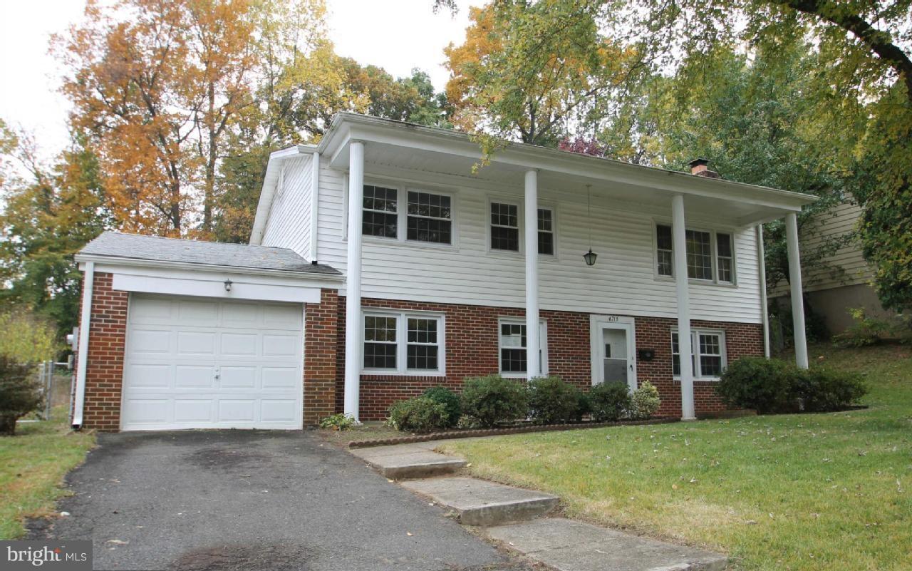 4715 Kilbane Road Woodbridge, VA 22193 - Photo 1 of 28 Exterior (Front)