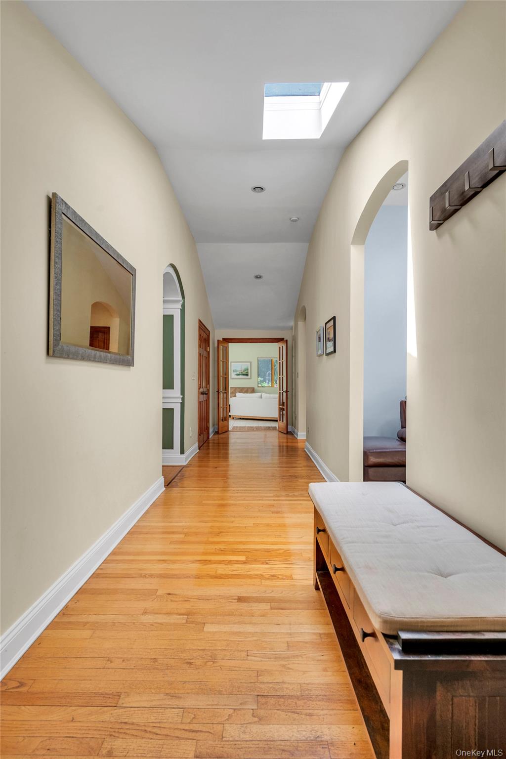 5 Eden Roc Drive Locust Valley, NY 11560 - Photo 3 of 30