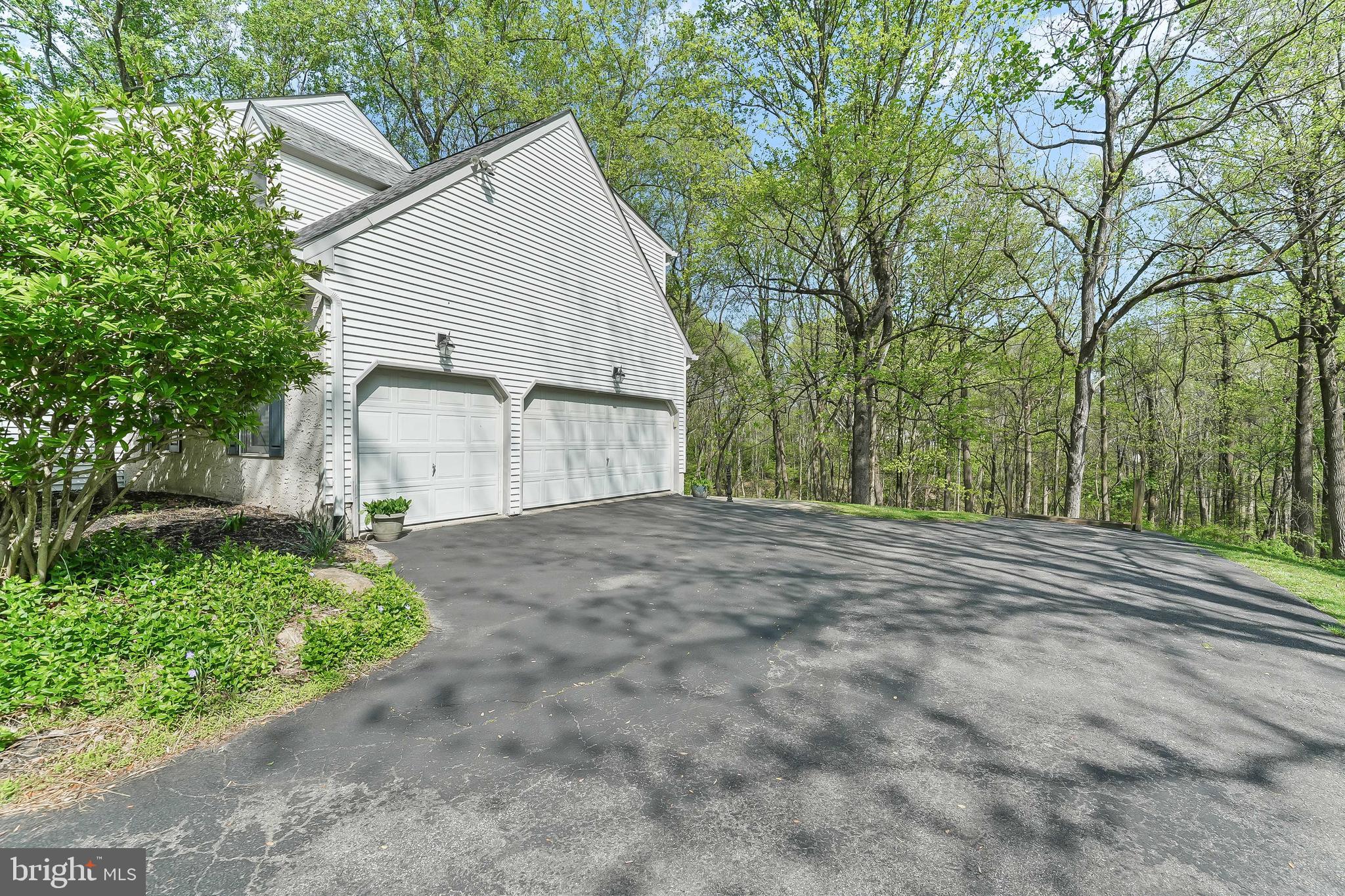522 Ridge Drive Lincoln University, PA 19352 - Photo 46 of 63 a view of a house with a backyard and tree