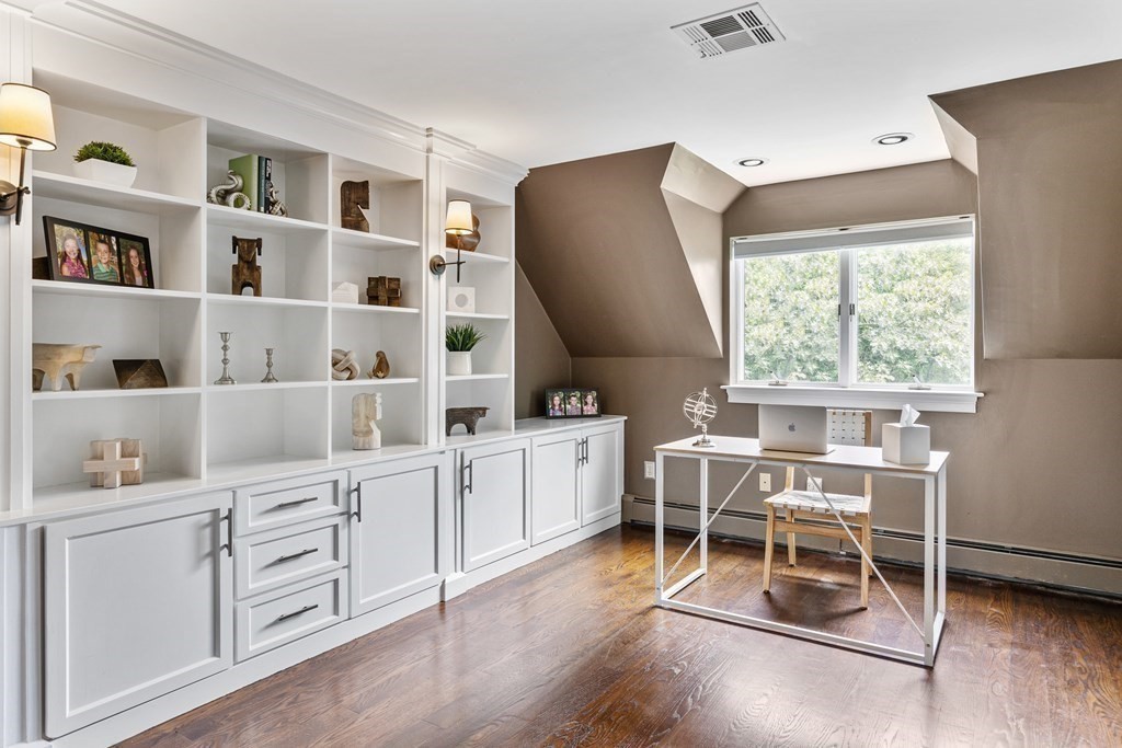 9 Stoney Brook Road Hopkinton, MA 01748 - Photo 29 of 42 Gallery Image 29
