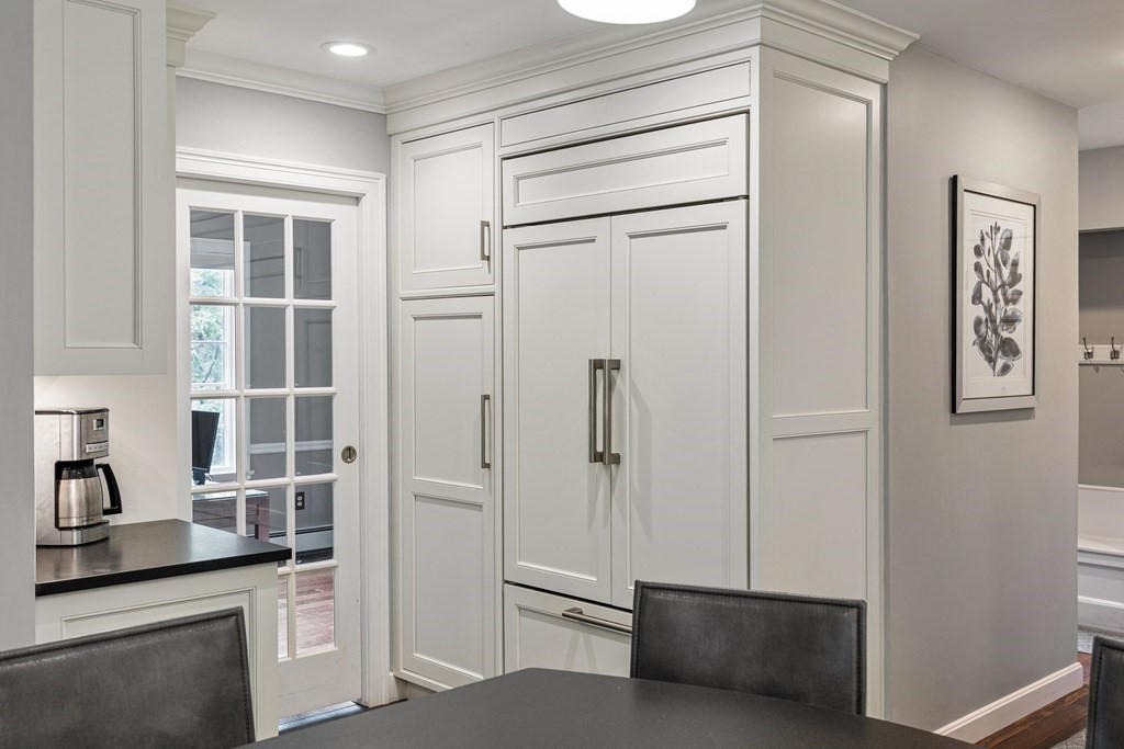 9 Stoney Brook Road Hopkinton, MA 01748 - Photo 9 of 42 Gallery Image 9