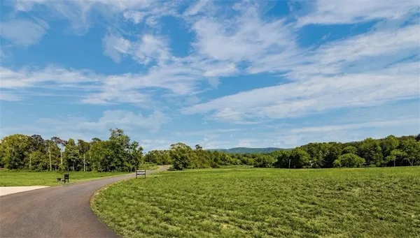 $185,000 | 110 Palisade Drive, Rydal, GA 30171