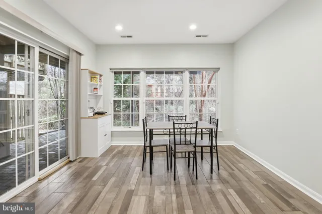 $754,990 | 26073 Nimbleton Square, Chantilly, VA 20152