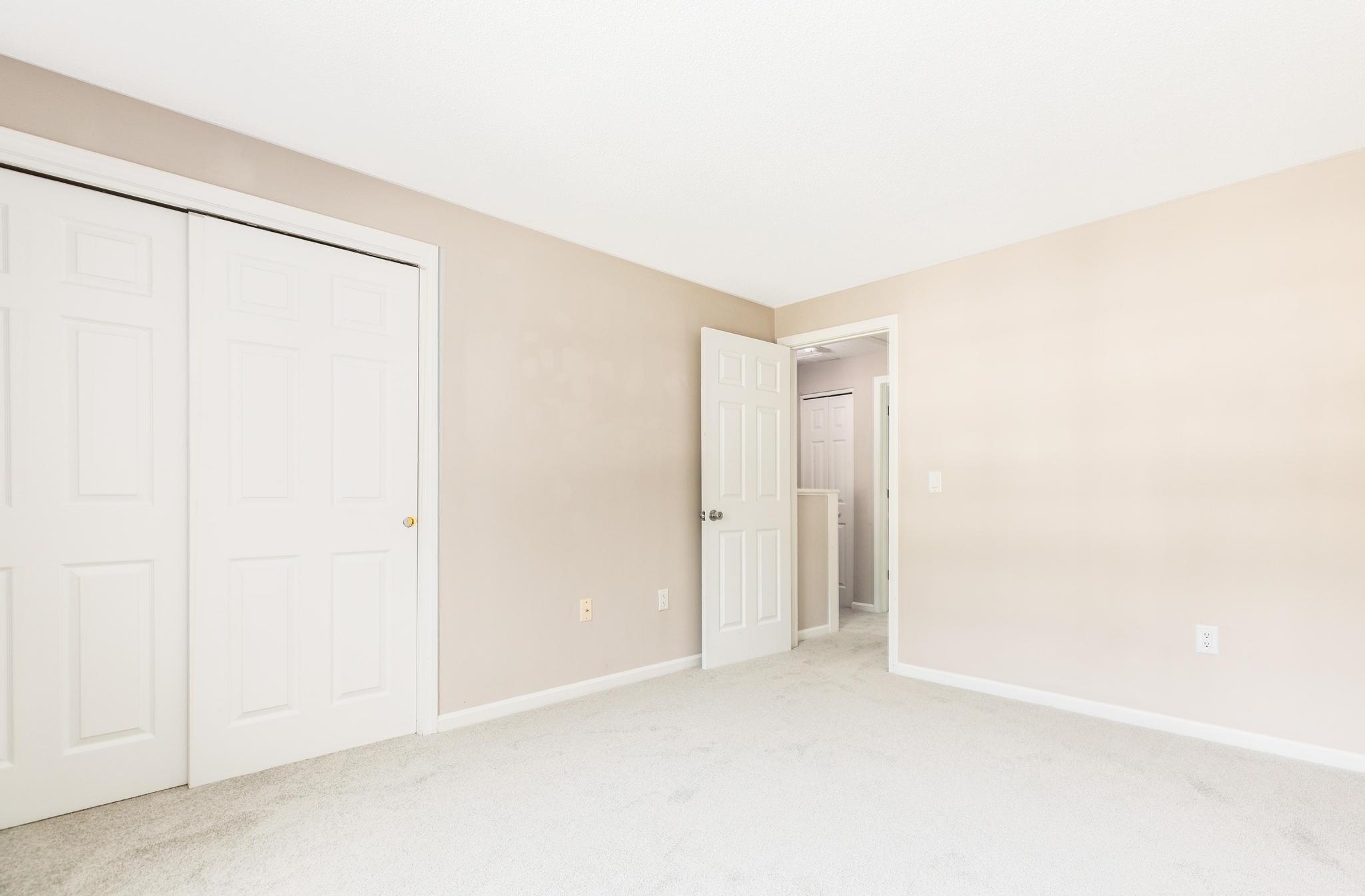 4 Woodland Green Rochester, NH 03868 - Photo 19 of 27