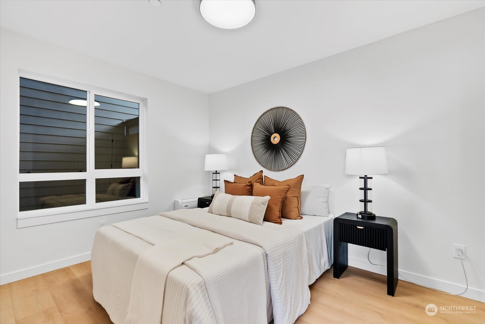 346 Northeast 55th Street, Unit C Seattle, WA 98105 - Photo 7 of 37