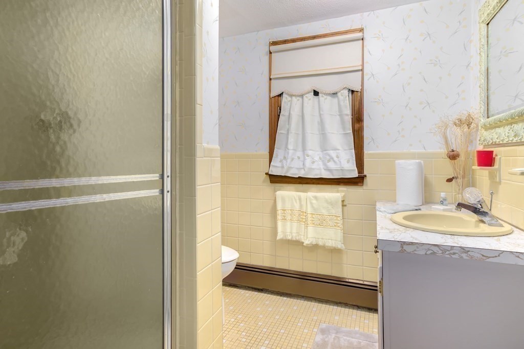 12 Audubon Road Reading, MA 01867 - Photo 11 of 36 Gallery Image 11